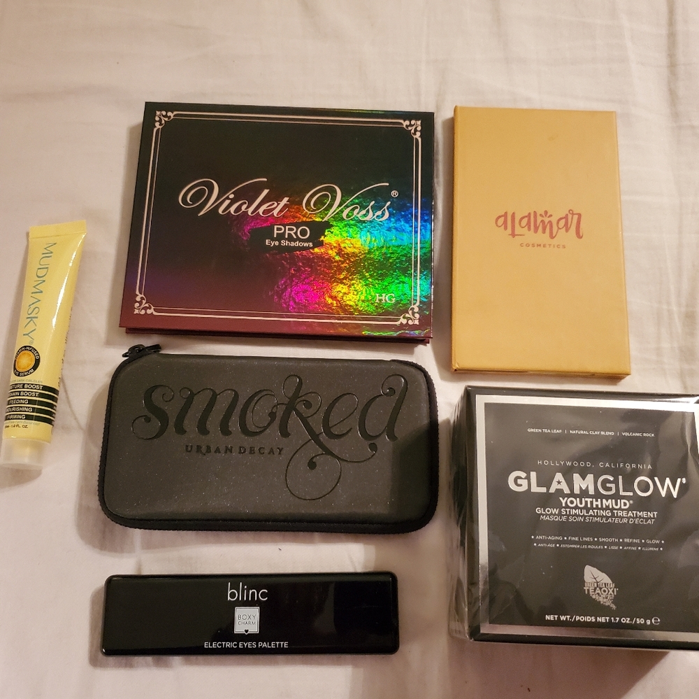 BEAUTY BOX FEATURING EYE AND FACIAL PRODUCTS
